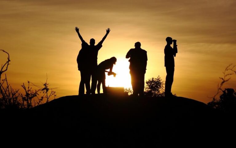 How much does a Kenya safari cost